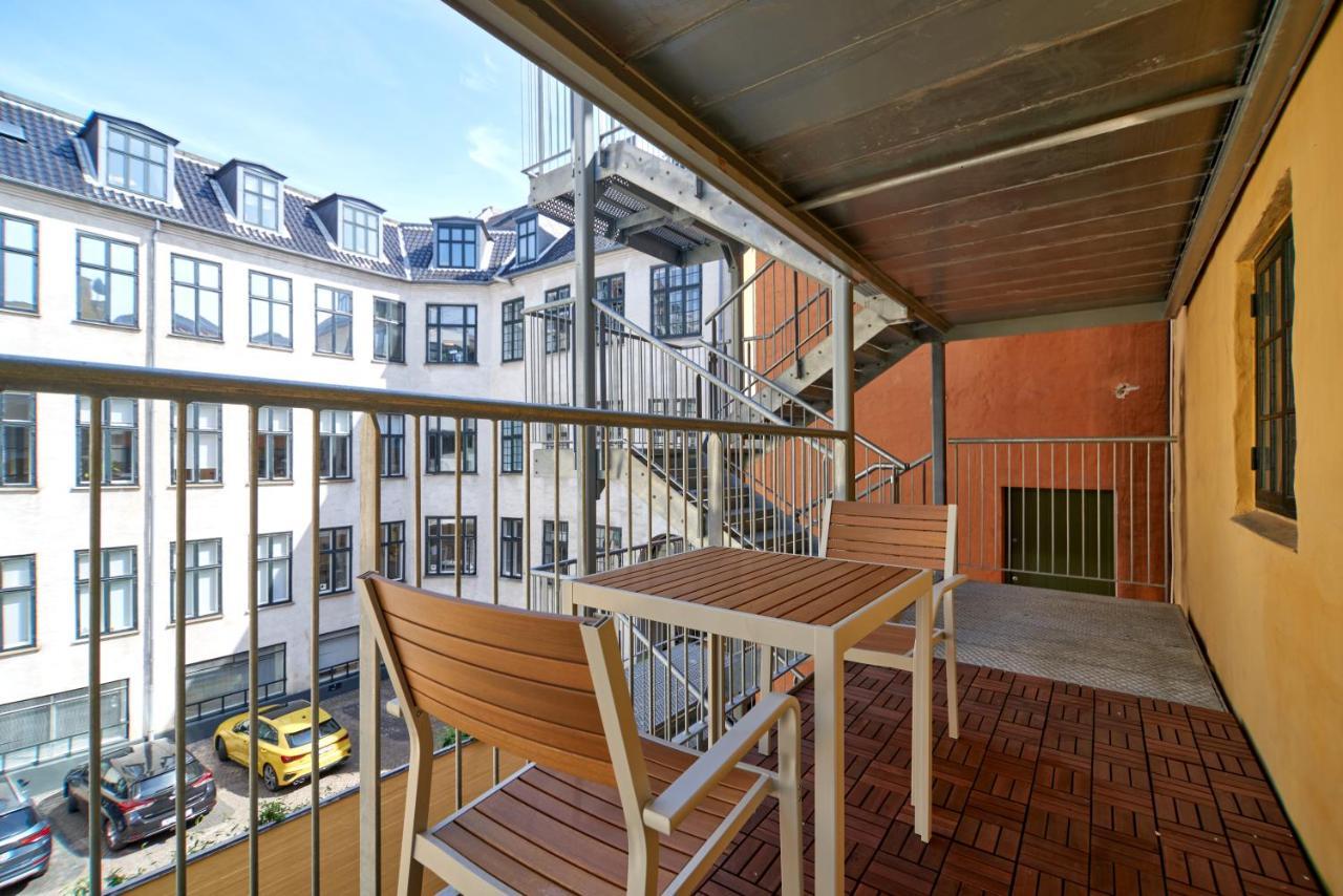 Balcony Apt - Center, 50m To The Metro * Copenhagen